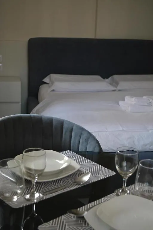 Hb Vlore Luxury Studio Apartment アルバニア